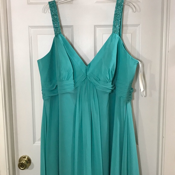 🆕 David’s Bridal 26 short chiffon flowy dress “mermaid” teal beaded straps NWT! - Picture 2 of 8